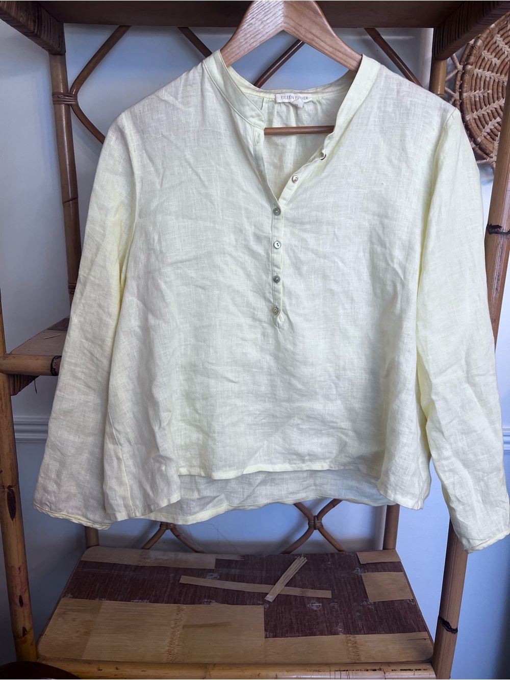 Light Yellow Linen Button-Front Women's Top m cropped